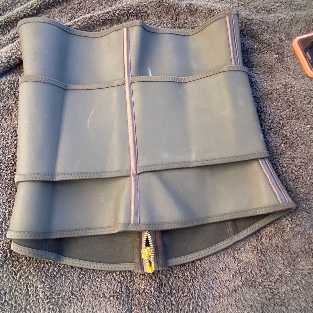 J sculpt belt brand new